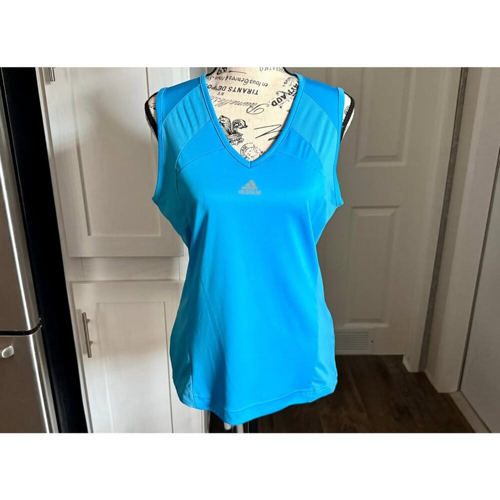 Women’s Adidas Blue Activewear Sleeveless Top Size Medium